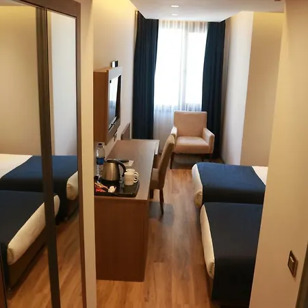 Nova Plaza Crystal & Stambuł