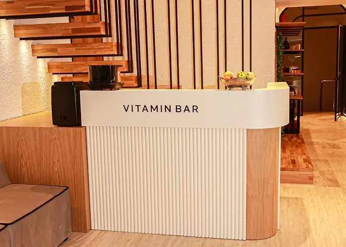 Nova Plaza Crystal & Hotel 4*