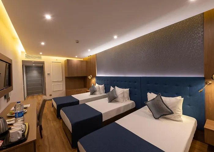 Nova Plaza Crystal & فندق اسطنبول