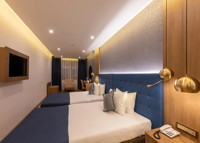 Nova Plaza Crystal & 4*