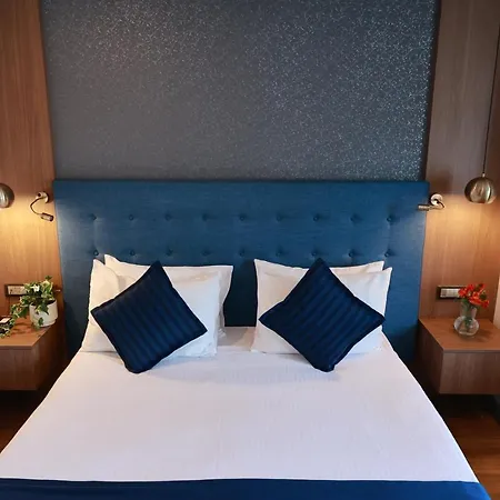 Hotell Nova Plaza Crystal &