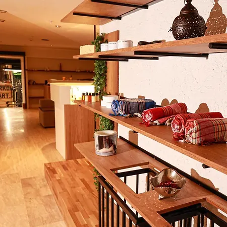 Nova Plaza Crystal Hotel&spa 4*