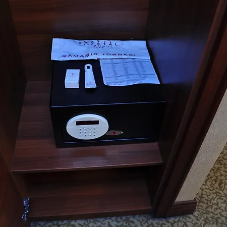 Hotel Nova Plaza Crystal & 4*