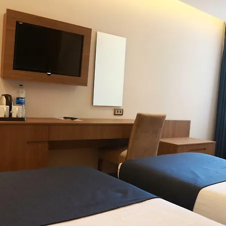 Nova Plaza Crystal Hotel&spa