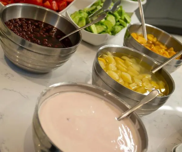 Nova Plaza Crystal & Отель 4*