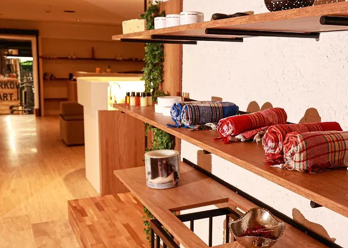 Nova Plaza Crystal & 4*