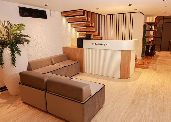 Nova Plaza Crystal & Отель Стамбул