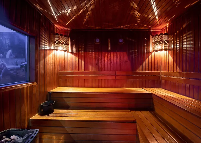 Отель Nova Plaza Crystal &