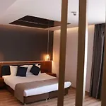 Nova Plaza Crystal &